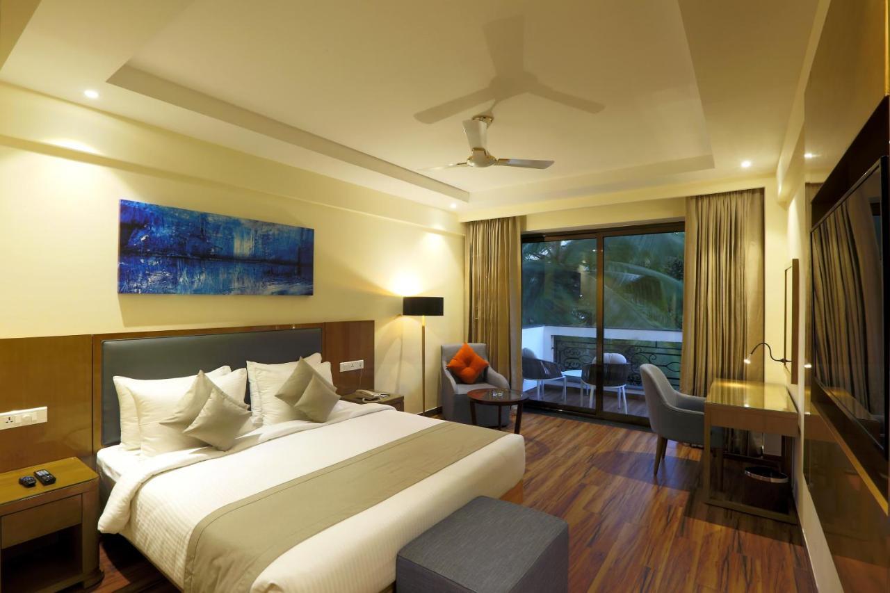 Resort The Lohias, Goa Candolim Exterior photo